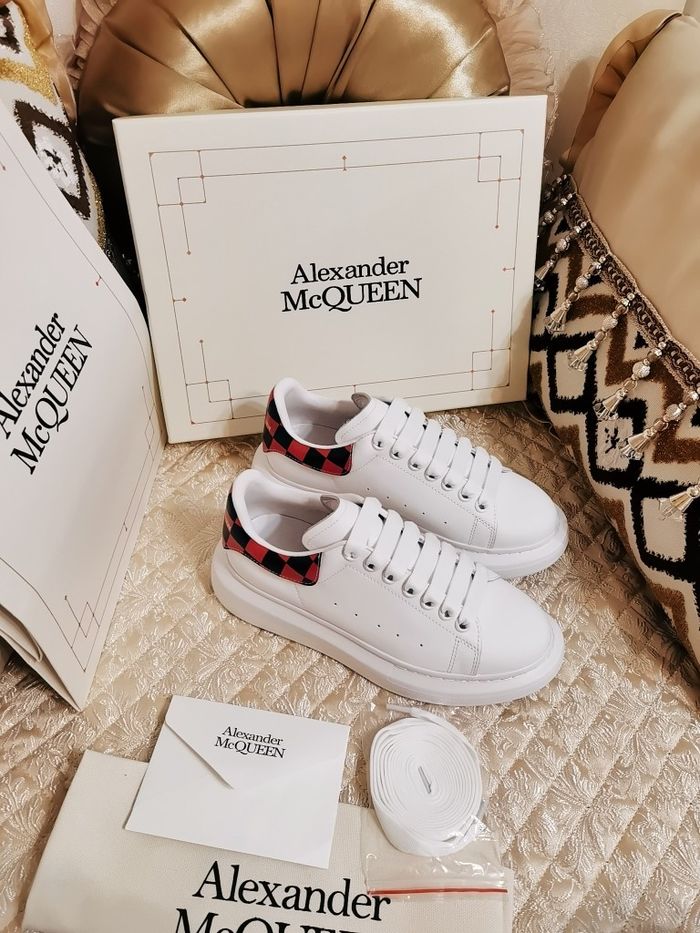 Alexander Mcqueen Couple Shoes AMS00012